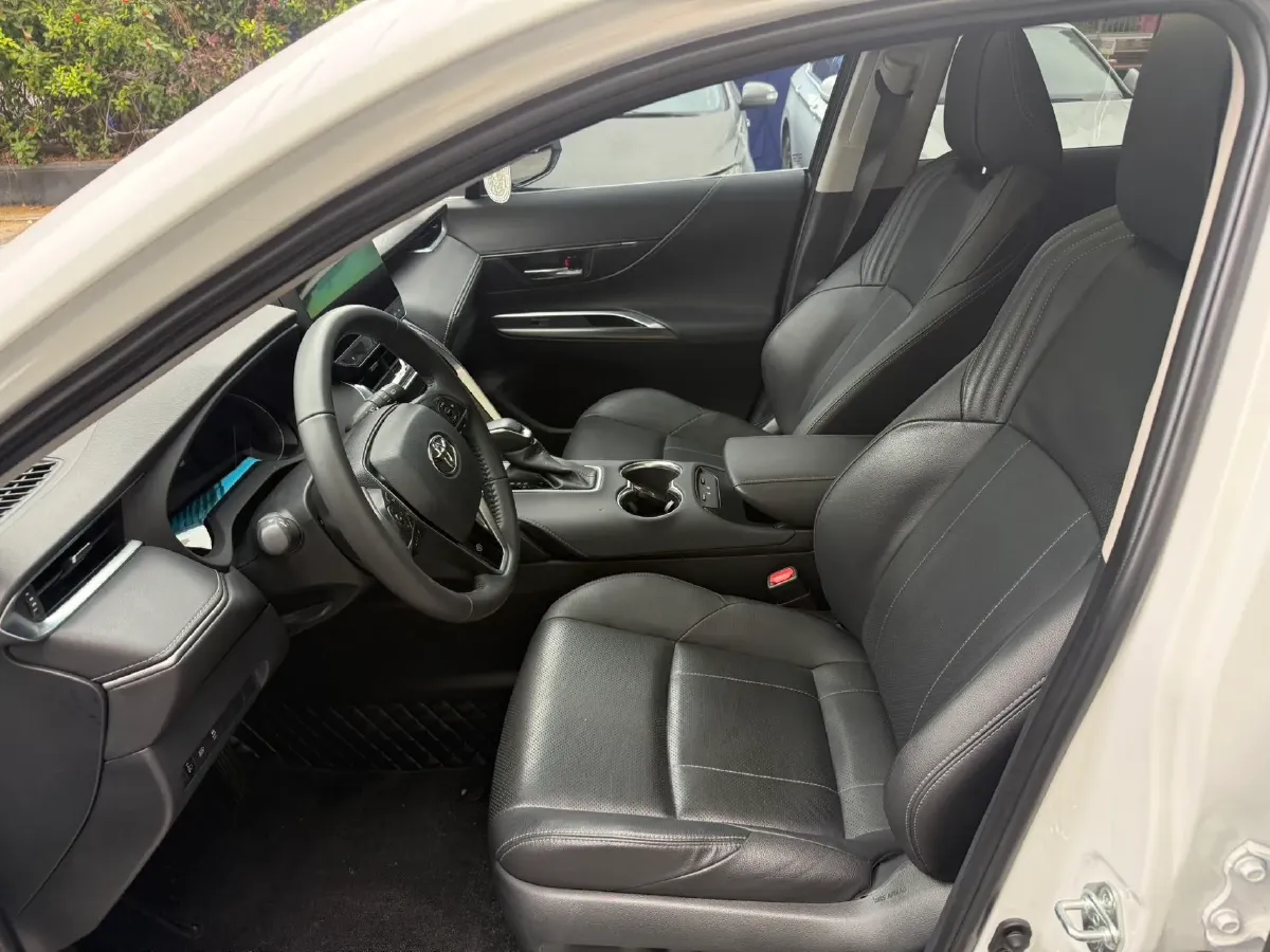 2023 Toyota Harrier 2.0L 171HP L4 CVT,autocango,china used car exporter,china ev exporter,chinese used car exporter,chinese used ev exporter