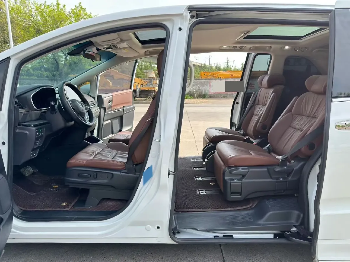 2022 Honda Odyssey 2.0L 146HP L4 E-CVT Hybrid,autocango,china used car exporter,china ev exporter,chinese used car exporter,chinese used ev exporter