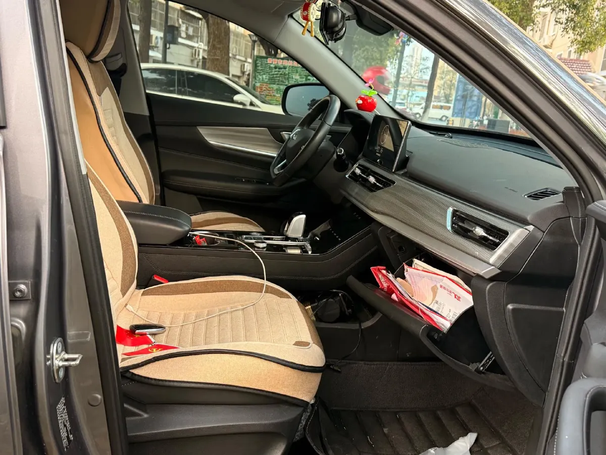 2021 Chery Tiggo 8 2.0T 254HP L4 7DCT,autocango,china used car exporter,china ev exporter,chinese used car exporter,chinese used ev exporter