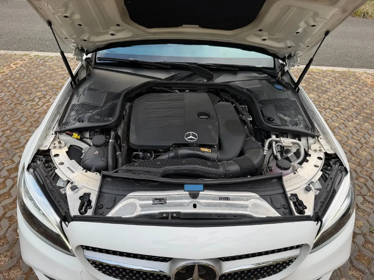 2020 Mercedes-Benz C Class 1.5T 184HP L4 9AT,autocango,china used car exporter,china ev exporter,chinese used car exporter,chinese used ev exporter