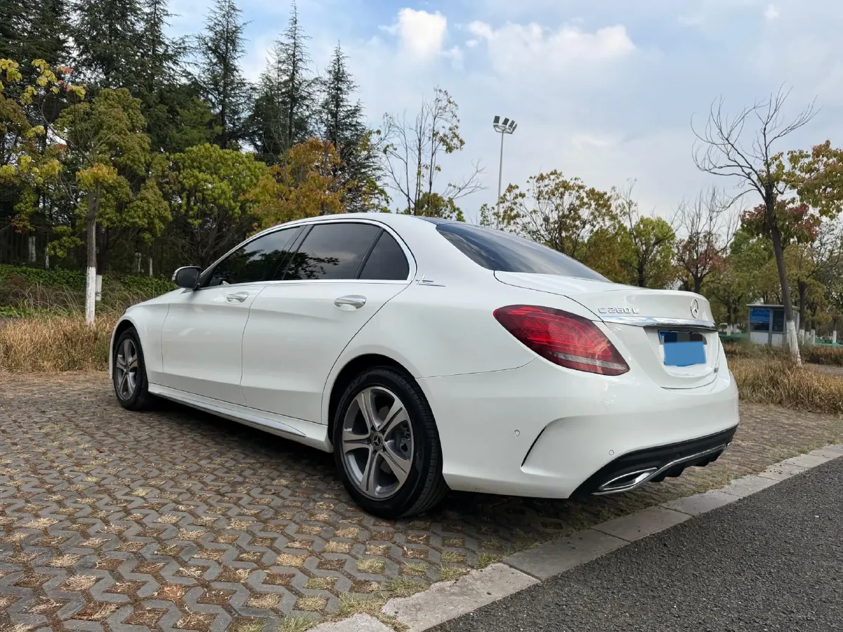 2020 Mercedes-Benz C Class 1.5T 184HP L4 9AT,autocango,china used car exporter,china ev exporter,chinese used car exporter,chinese used ev exporter