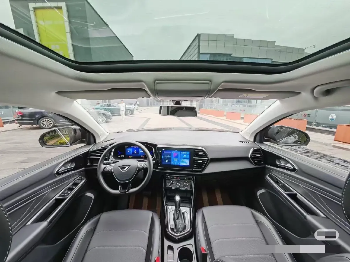 2022 Jetta VS7 1.4T 150HP L4 6AT,autocango,china used car exporter,china ev exporter,chinese used car exporter,chinese used ev exporter