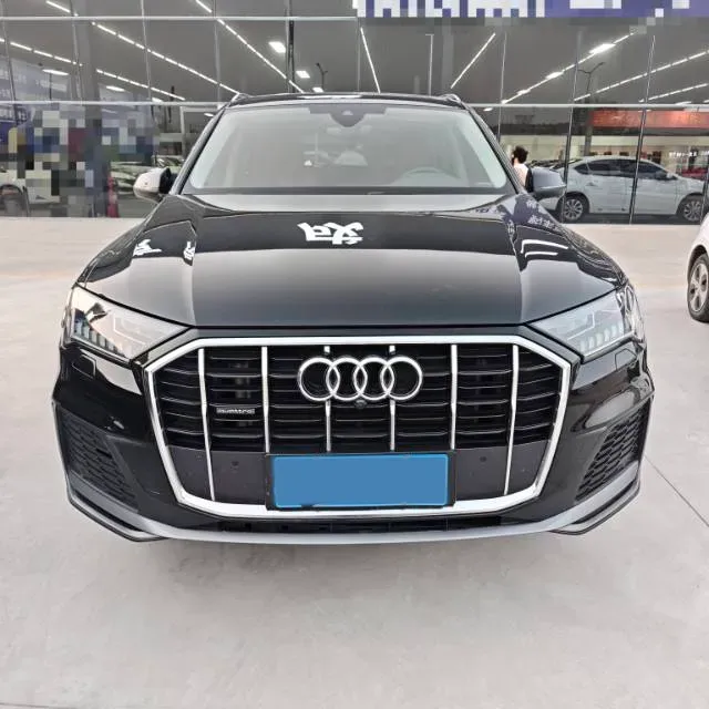 2023 Audi Q7 2.0T 265HP L4 8AT,autocango,china used car exporter,china ev exporter,chinese used car exporter,chinese used ev exporter