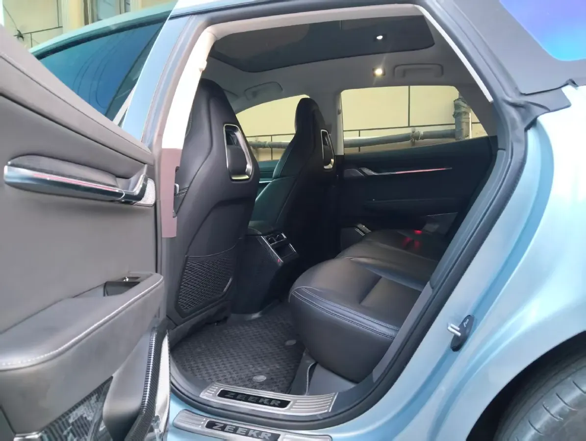 2022 Zeekr 001 BEV 100KWH,autocango,china used car exporter,china ev exporter,chinese used car exporter,chinese used ev exporter