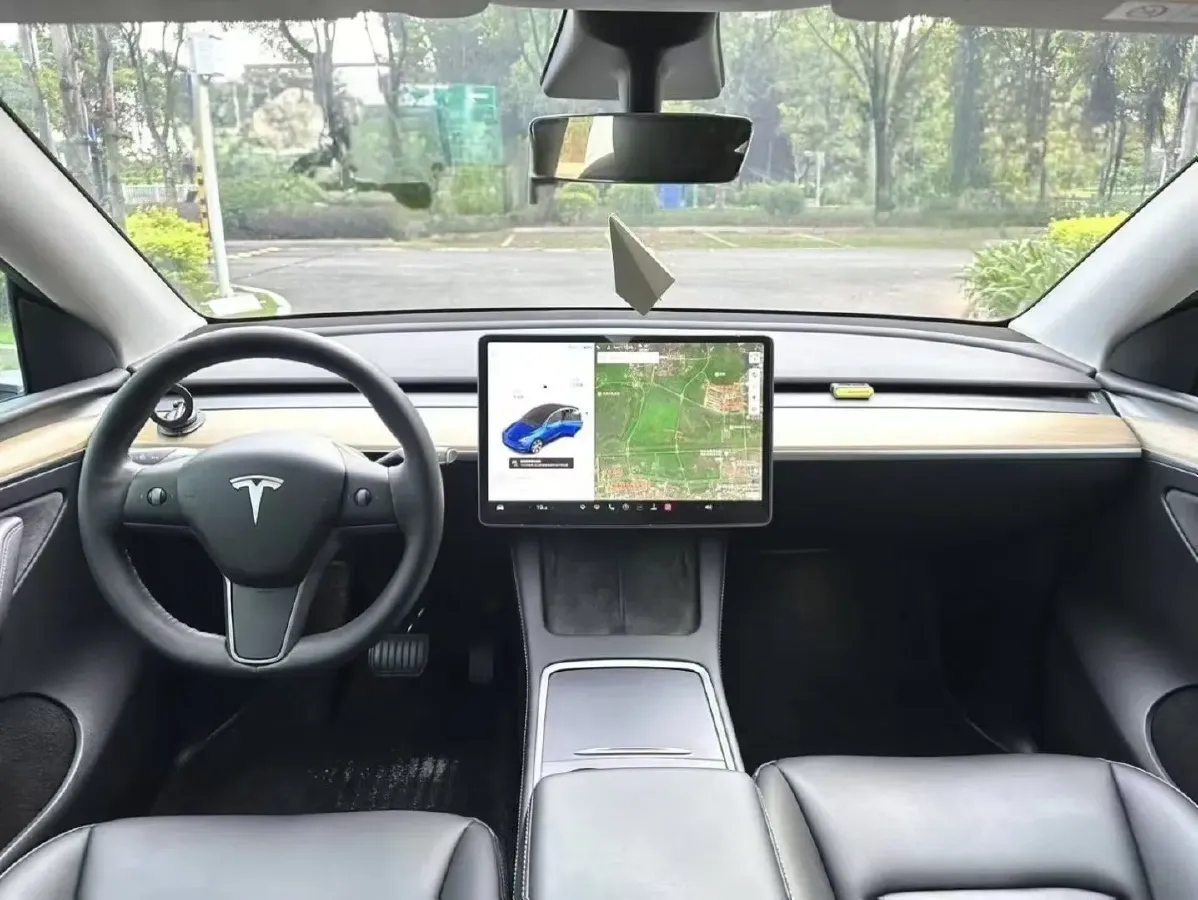 2022 Tesla Model Y BEV 60KWH,autocango,china used car exporter,china ev exporter,chinese used car exporter,chinese used ev exporter