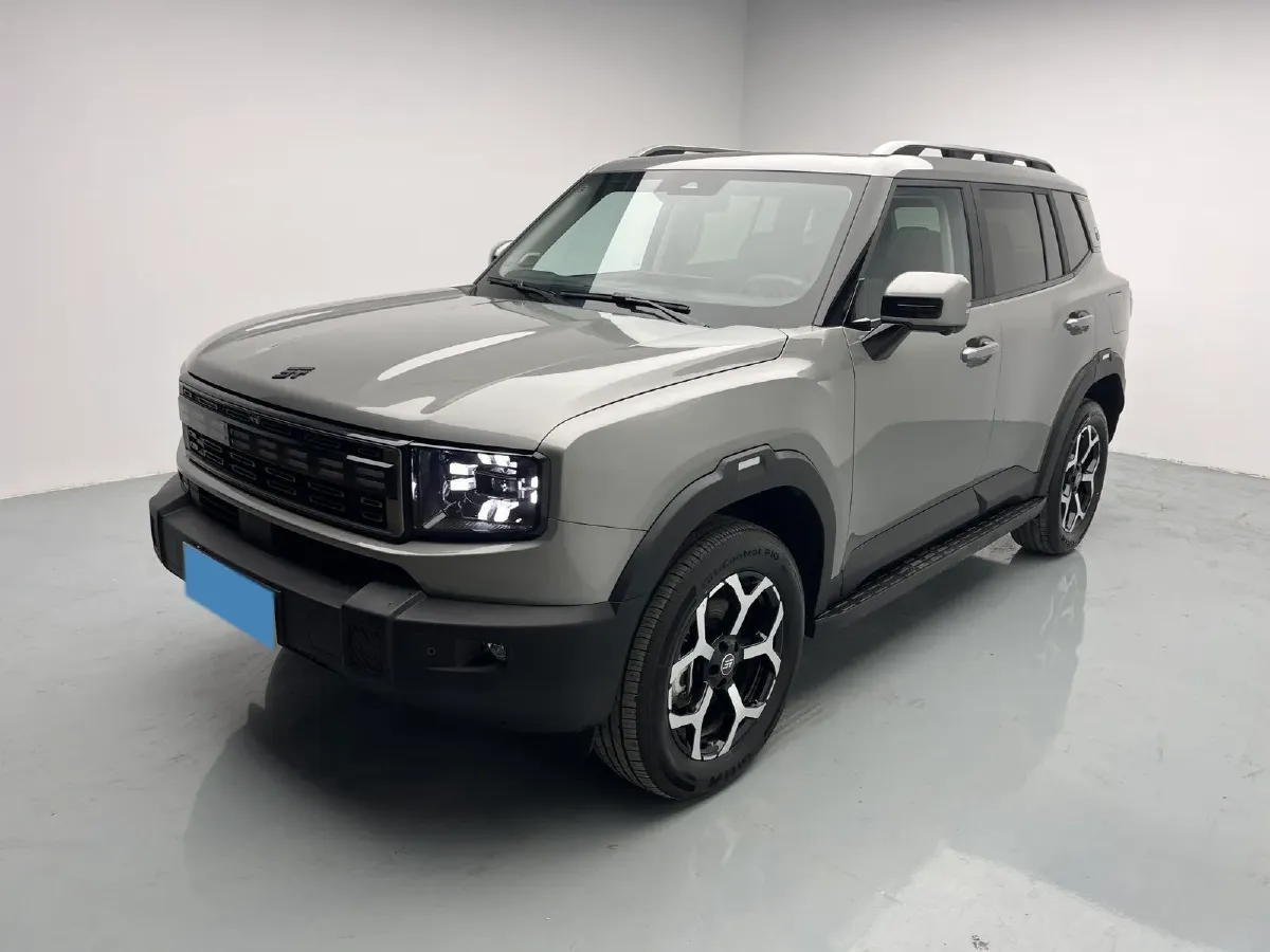 2025 MAXUS XinTu V70 2.0T 150HP L4 9AT,autocango,china used car exporter,china ev exporter,chinese used car exporter,chinese used ev exporter