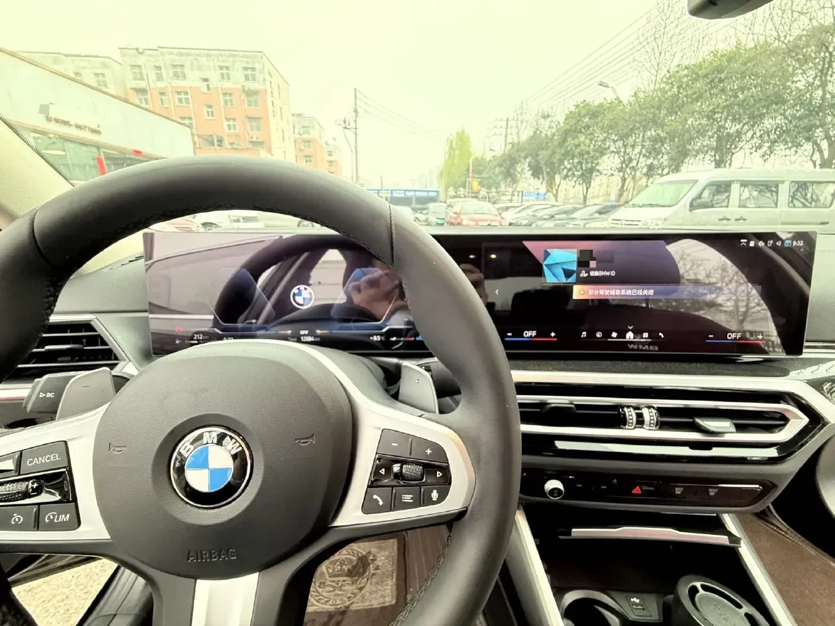 2024 BMW 3 Series 2.0T 184HP L4 8AT,autocango,china used car exporter,china ev exporter,chinese used car exporter,chinese used ev exporter