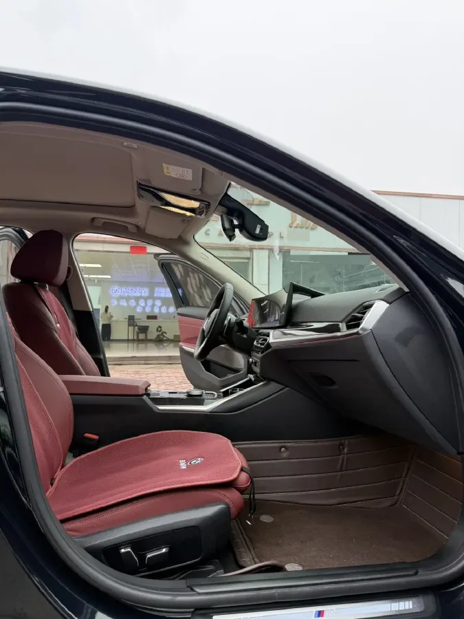 2024 BMW 3 Series 2.0T 184HP L4 8AT,autocango,china used car exporter,china ev exporter,chinese used car exporter,chinese used ev exporter