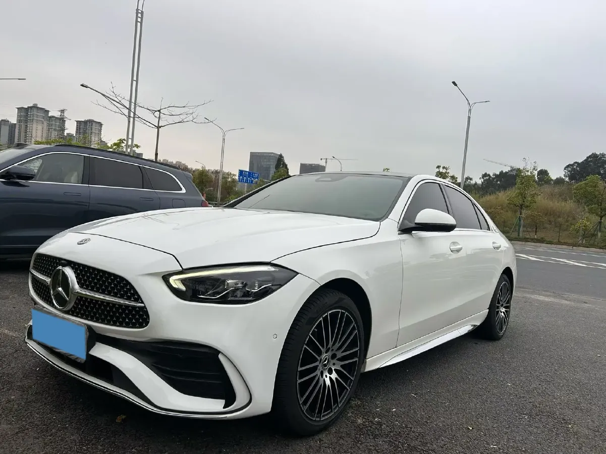 2022 Mercedes-Benz C Class 1.5T 204HP L4 9AT,autocango,china used car exporter,china ev exporter,chinese used car exporter,chinese used ev exporter