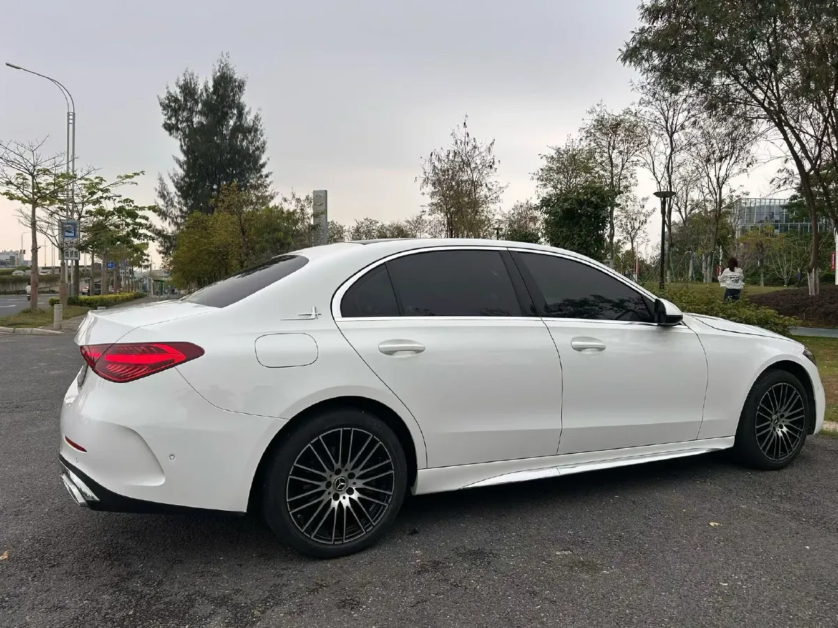 2022 Mercedes-Benz C Class 1.5T 204HP L4 9AT,autocango,china used car exporter,china ev exporter,chinese used car exporter,chinese used ev exporter