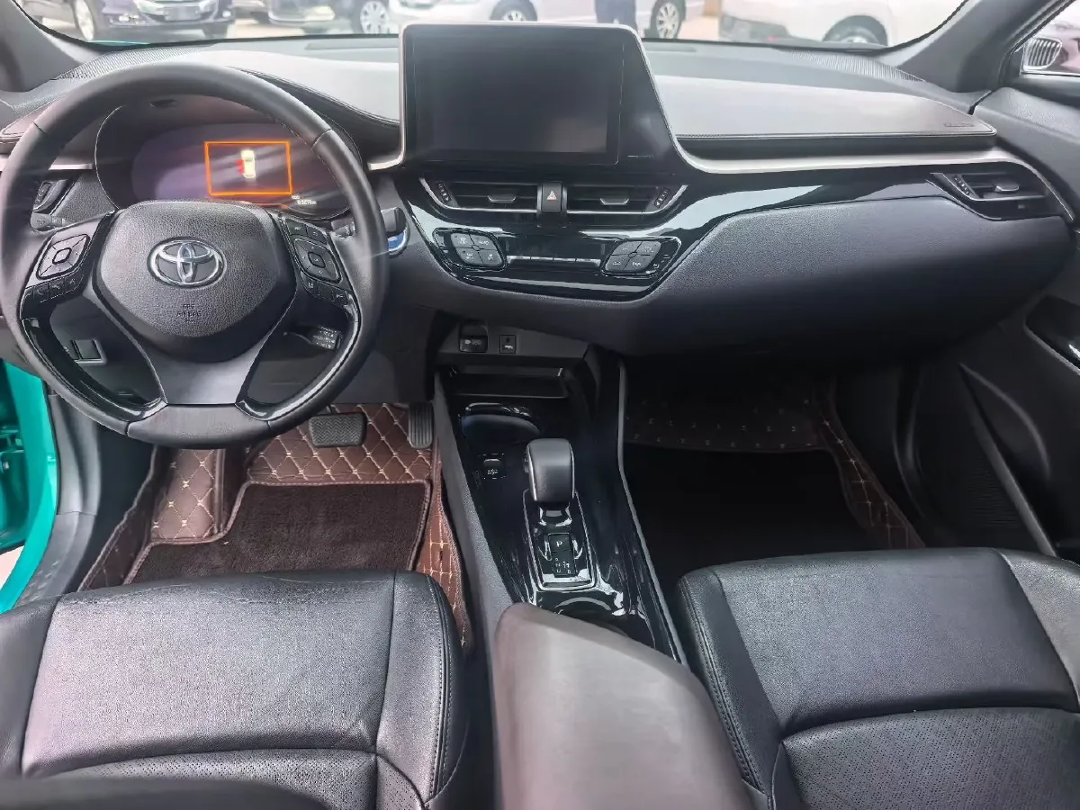 2020 Toyota C-HR EV BEV 54.3KWH,autocango,china used car exporter,china ev exporter,chinese used car exporter,chinese used ev exporter