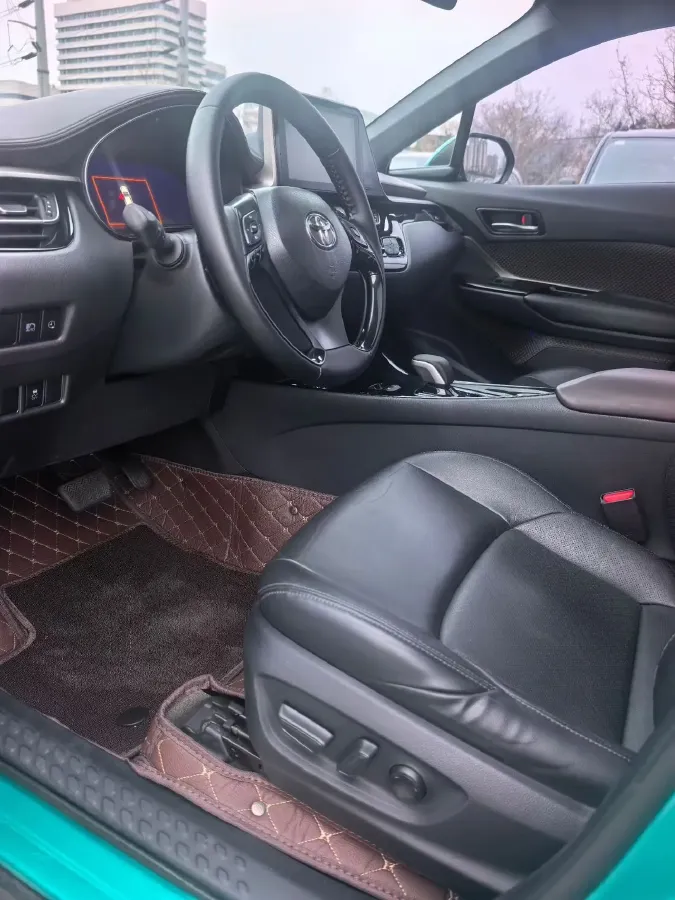 2020 Toyota C-HR EV BEV 54.3KWH,autocango,china used car exporter,china ev exporter,chinese used car exporter,chinese used ev exporter