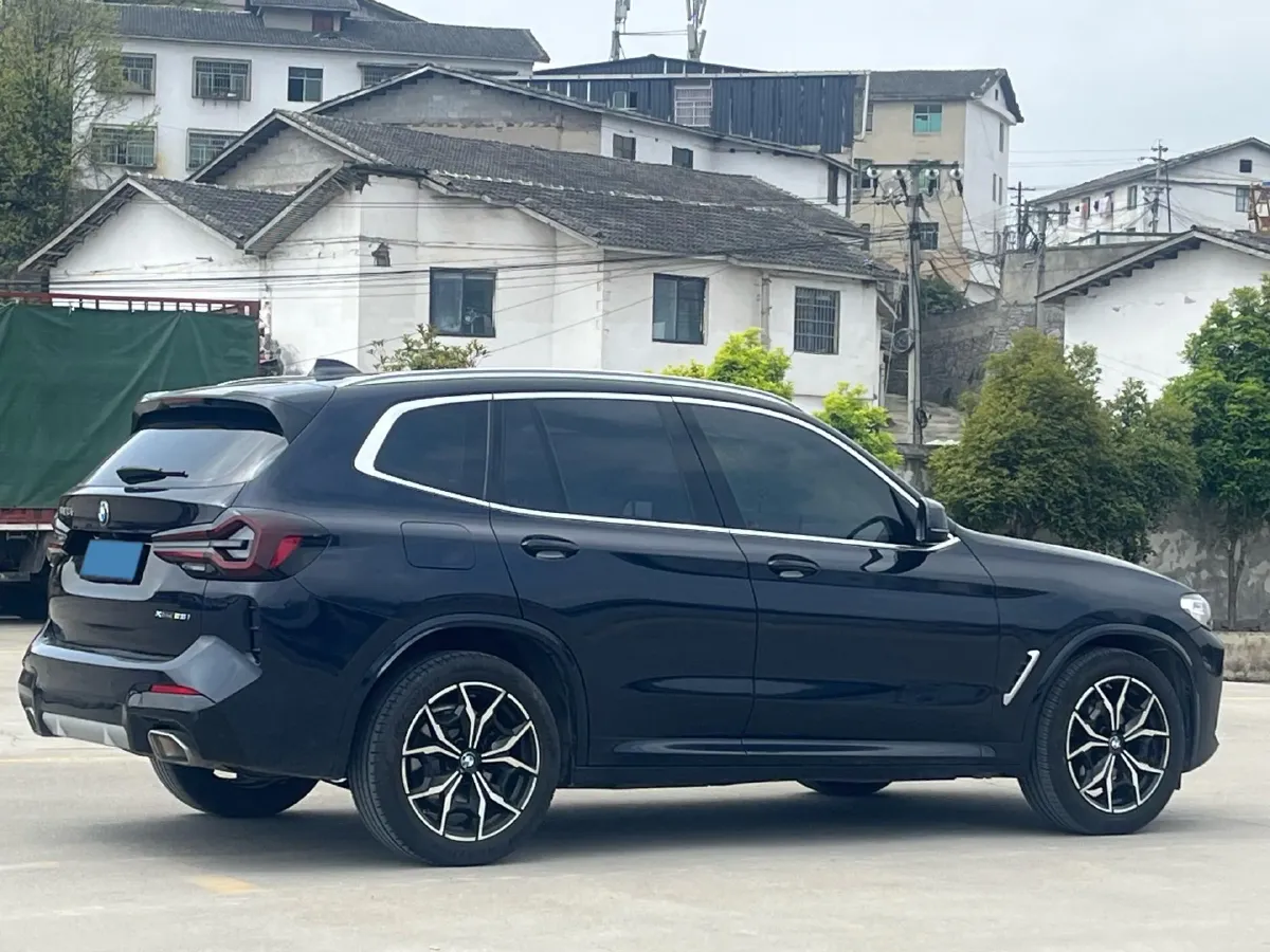 2022 BMW X3 2.0T 184HP L4 8AT,autocango,china used car exporter,china ev exporter,chinese used car exporter,chinese used ev exporter