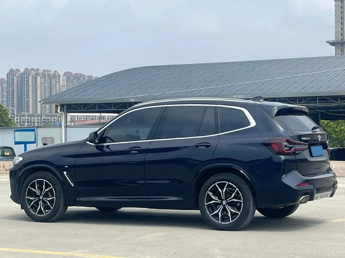 2022 BMW X3 2.0T 184HP L4 8AT,autocango,china used car exporter,china ev exporter,chinese used car exporter,chinese used ev exporter