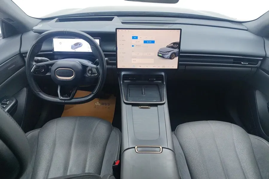 2024 LYNK&CO 01 2.0T 254HP L4 8AT,autocango,china used car exporter,china ev exporter,chinese used car exporter,chinese used ev exporter