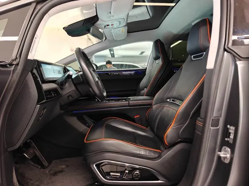 2021 HiPhi X BEV 97KWH,autocango,china used car exporter,china ev exporter,chinese used car exporter,chinese used ev exporter