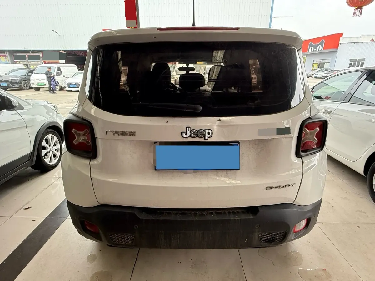 2017 Jeep Renegade 1.4T 150HP L4 7DCT,autocango,china used car exporter,china ev exporter,chinese used car exporter,chinese used ev exporter