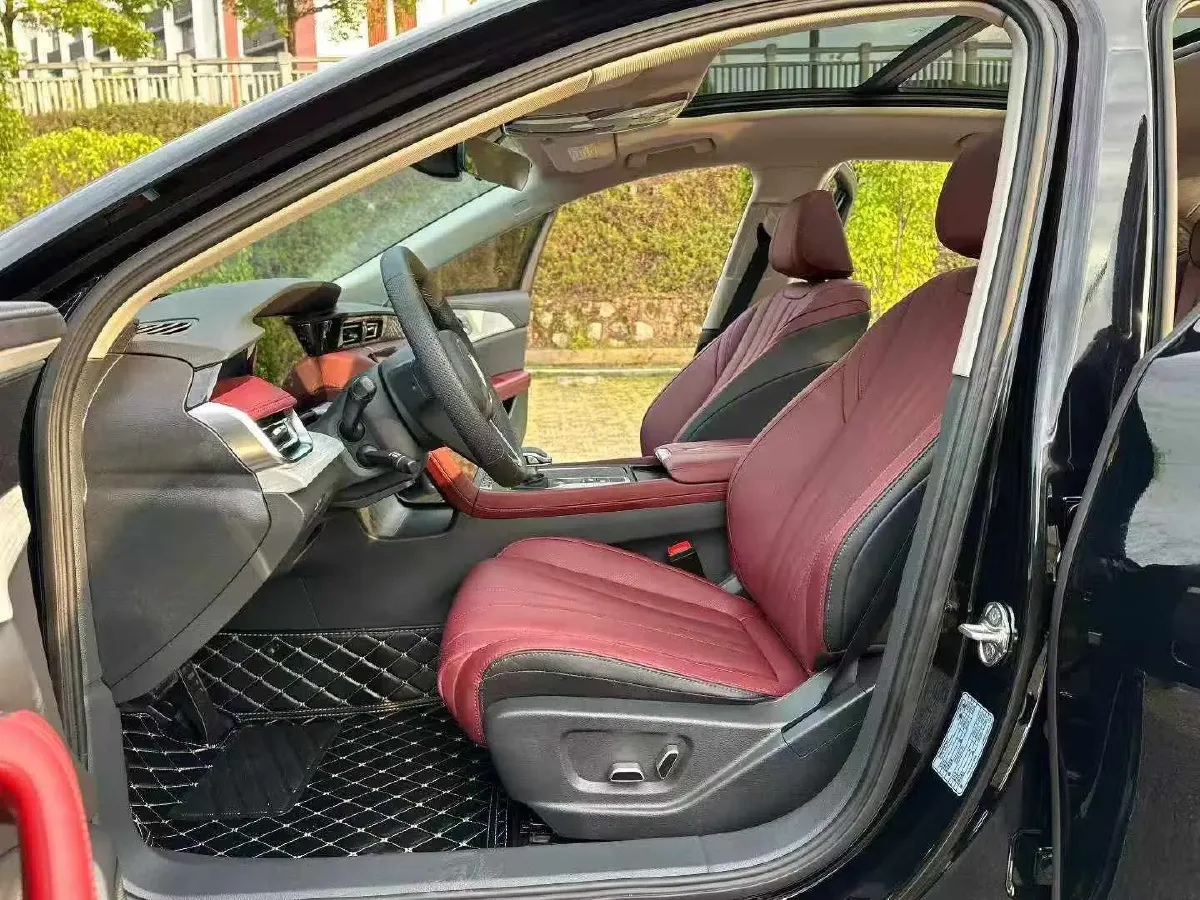 2024 HongQi H5 1.5T 169HP L4 7DCT,autocango,china used car exporter,china ev exporter,chinese used car exporter,chinese used ev exporter