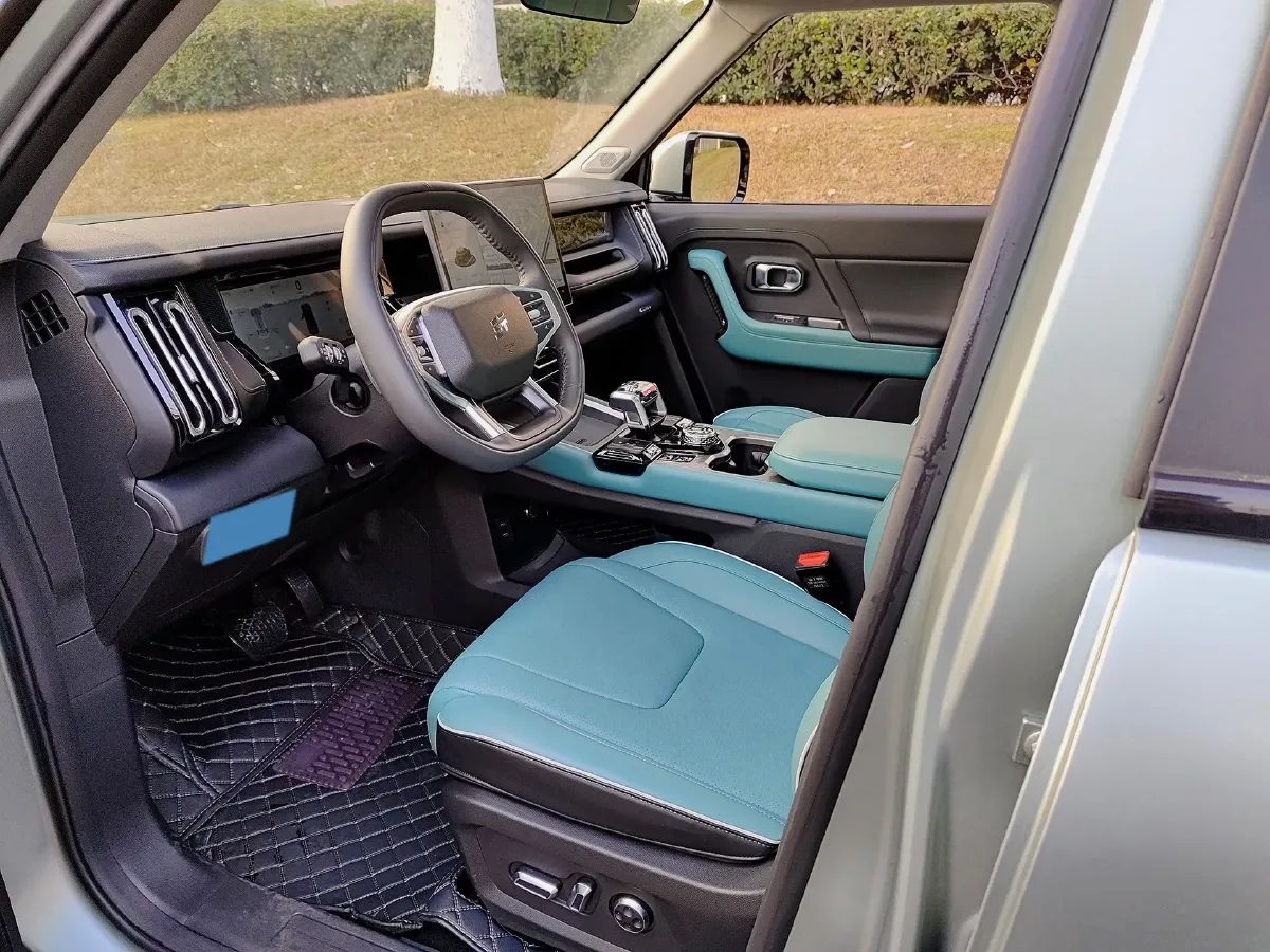 2025 Jetour Traveller 1.5T 184HP L4 7DCT,autocango,china used car exporter,china ev exporter,chinese used car exporter,chinese used ev exporter