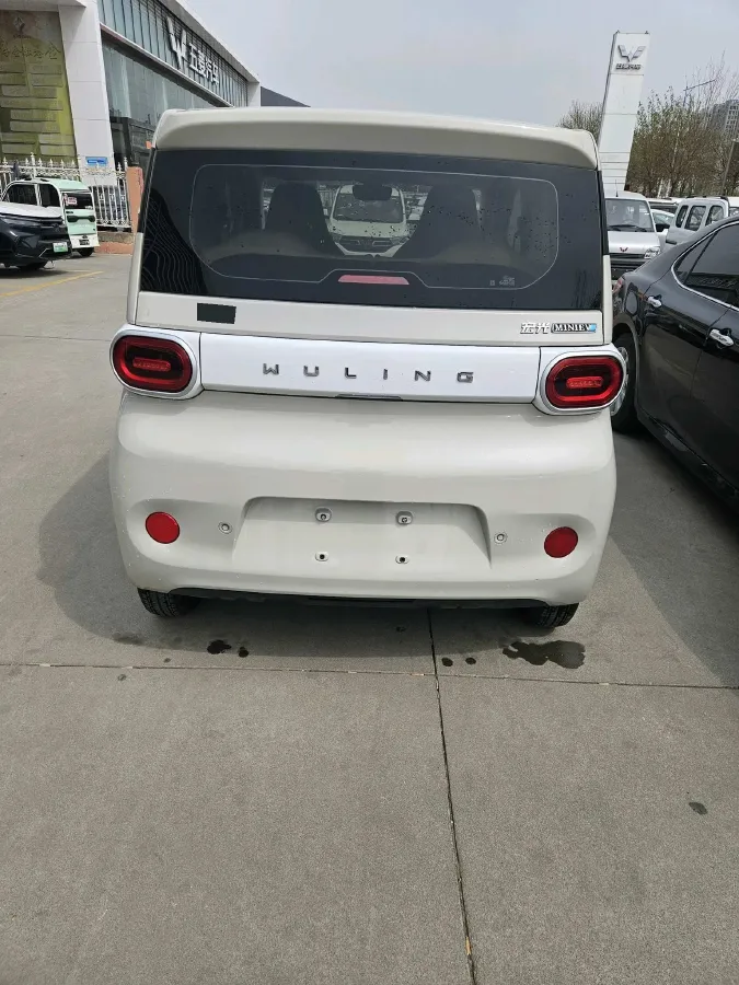 2024 WuLing HongGuang MINI EV BEV 17.3KWH,autocango,china used car exporter,china ev exporter,chinese used car exporter,chinese used ev exporter