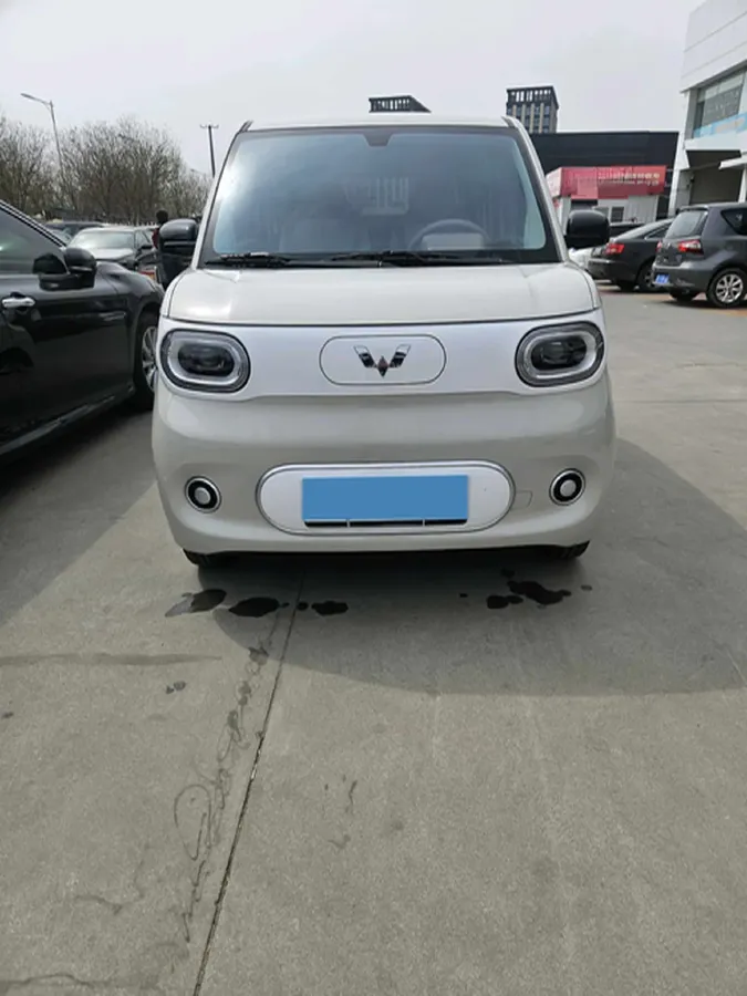 2024 WuLing HongGuang MINI EV BEV 17.3KWH,autocango,china used car exporter,china ev exporter,chinese used car exporter,chinese used ev exporter