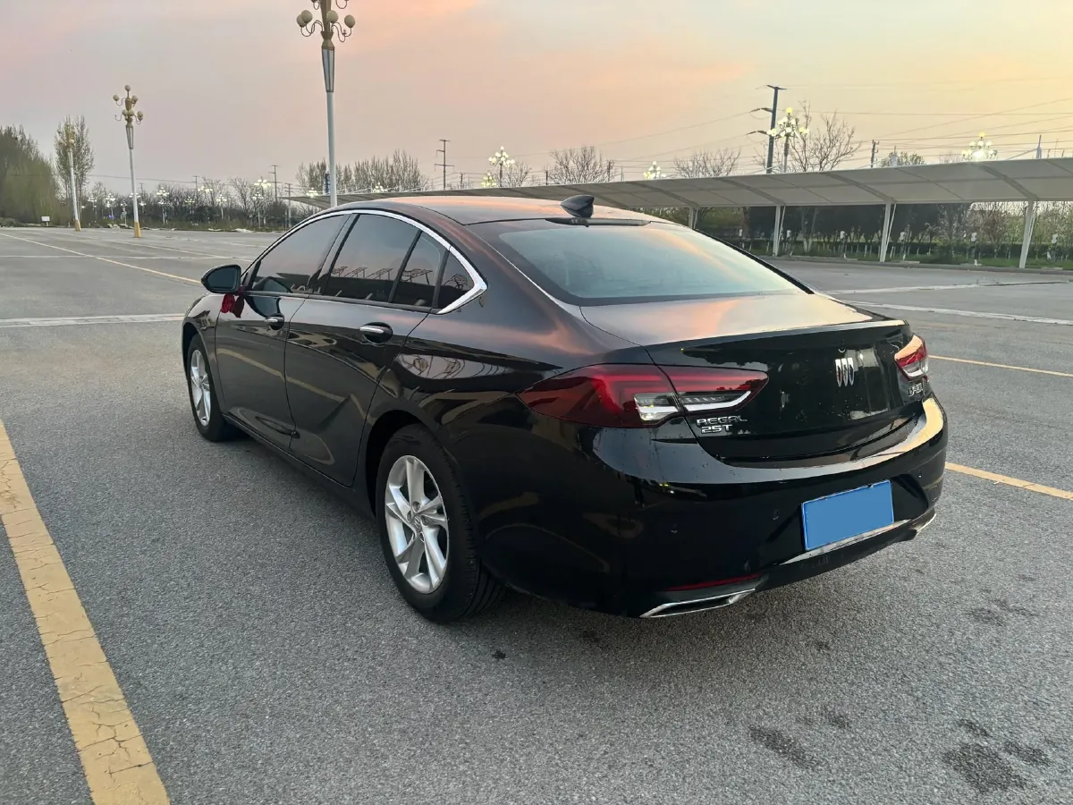 2025 Buick Regal 1.5T 169HP L4 9AT,autocango,china used car exporter,china ev exporter,chinese used car exporter,chinese used ev exporter