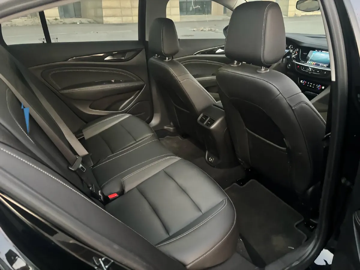 2025 Buick Regal 1.5T 169HP L4 9AT,autocango,china used car exporter,china ev exporter,chinese used car exporter,chinese used ev exporter