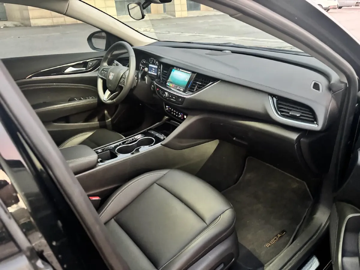 2025 Buick Regal 1.5T 169HP L4 9AT,autocango,china used car exporter,china ev exporter,chinese used car exporter,chinese used ev exporter