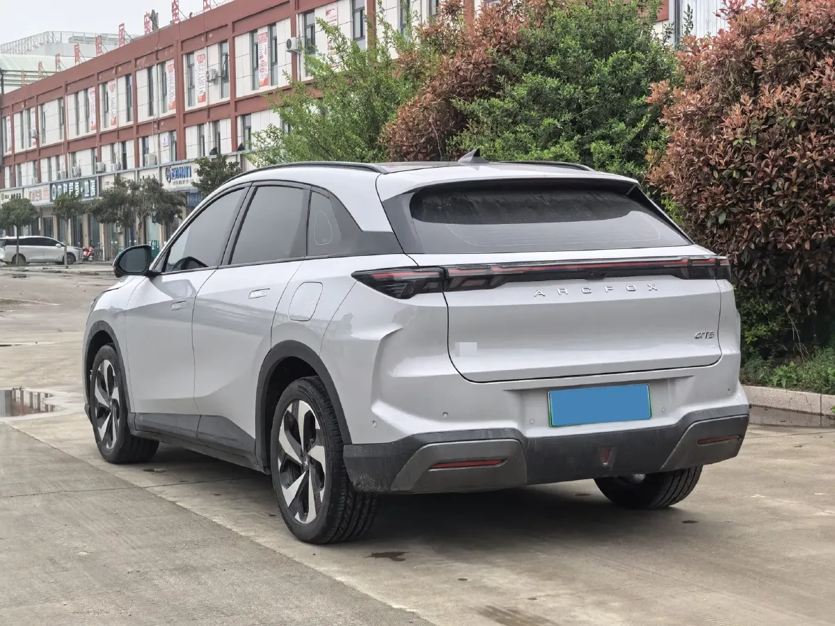 2026 ARCFOX αT5 BEV,autocango,china used car exporter,china ev exporter,chinese used car exporter,chinese used ev exporter