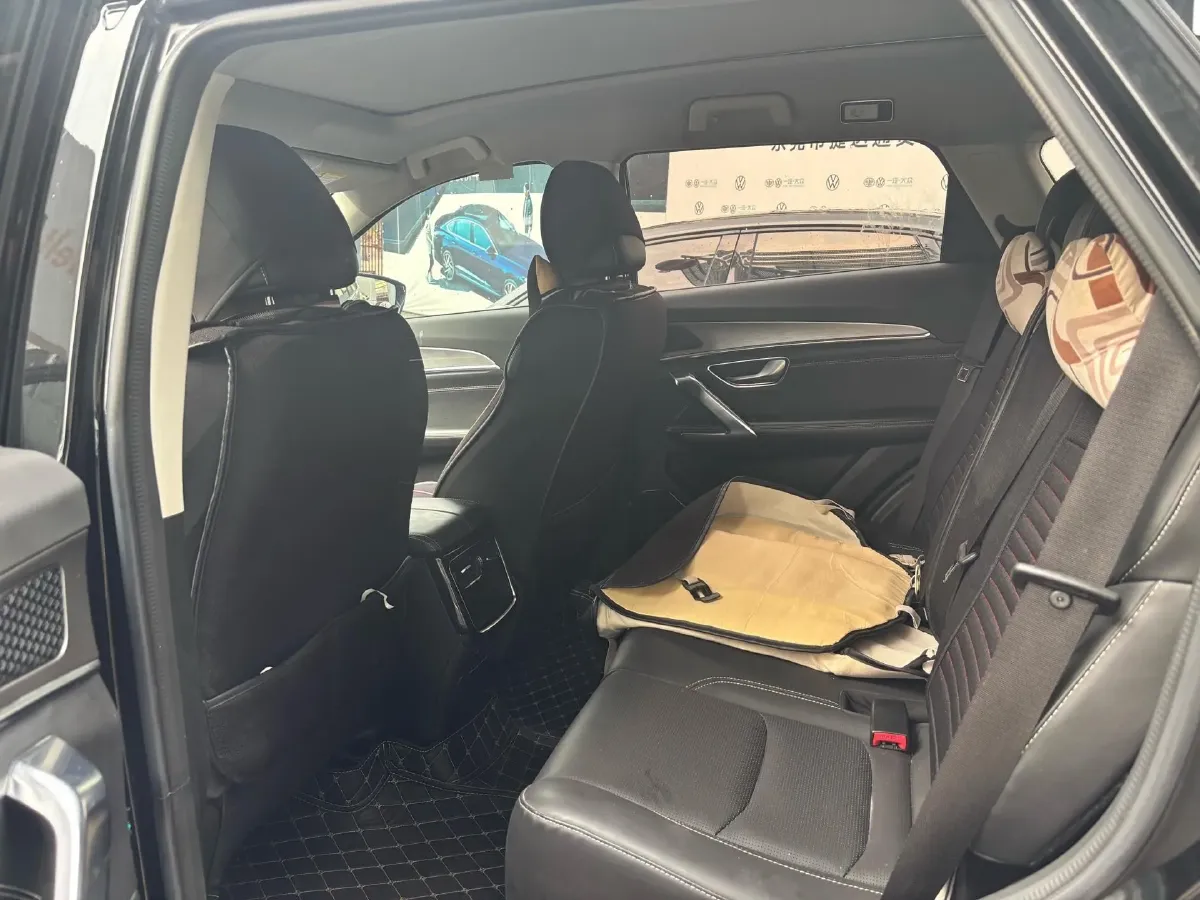 2023 Jetour X70 Plus 1.5T 156HP L4 6MT,autocango,china used car exporter,china ev exporter,chinese used car exporter,chinese used ev exporter