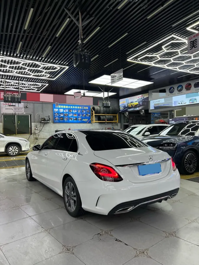 2021 Mercedes-Benz C Class 1.5T 156HP L4 9AT,autocango,china used car exporter,china ev exporter,chinese used car exporter,chinese used ev exporter