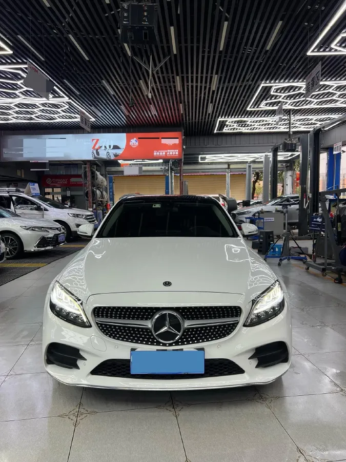 2021 Mercedes-Benz C Class 1.5T 156HP L4 9AT,autocango,china used car exporter,china ev exporter,chinese used car exporter,chinese used ev exporter