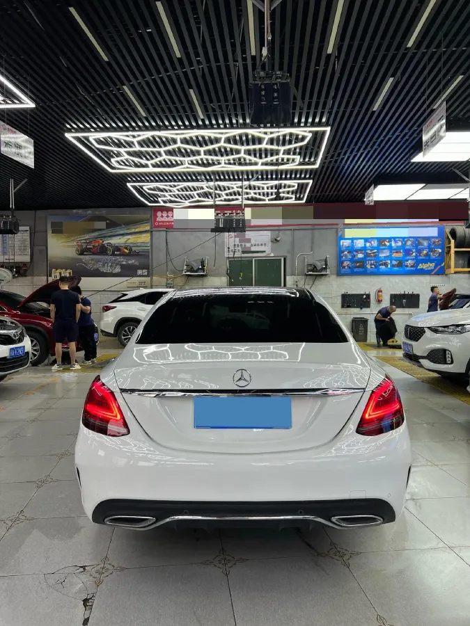2021 Mercedes-Benz C Class 1.5T 156HP L4 9AT,autocango,china used car exporter,china ev exporter,chinese used car exporter,chinese used ev exporter