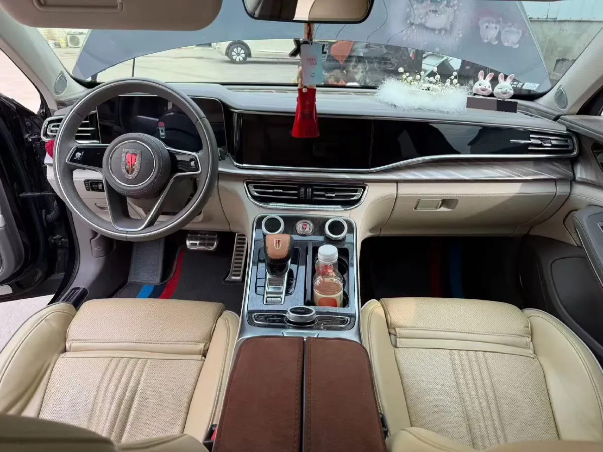 2022 HongQi H9 2.0T 252HP L4 7DCT,autocango,china used car exporter,china ev exporter,chinese used car exporter,chinese used ev exporter