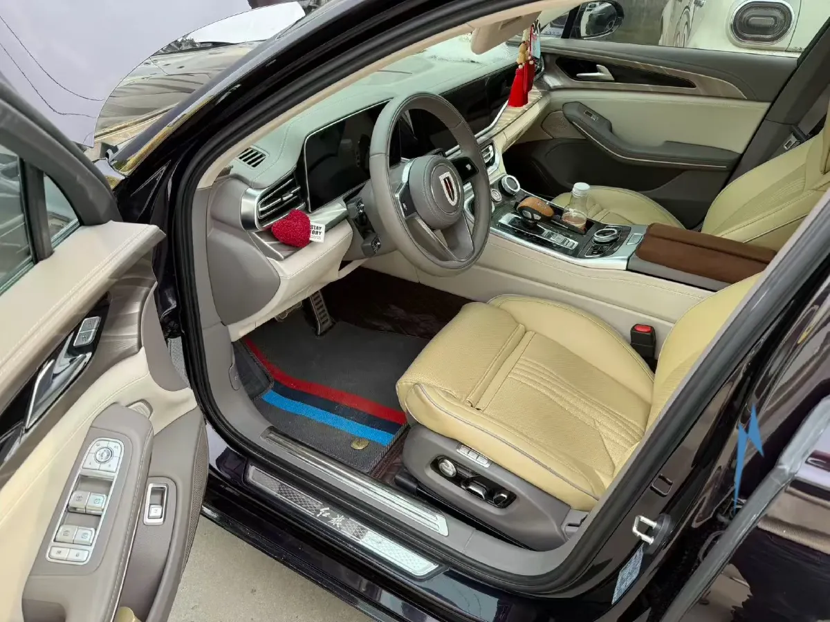 2022 HongQi H9 2.0T 252HP L4 7DCT,autocango,china used car exporter,china ev exporter,chinese used car exporter,chinese used ev exporter