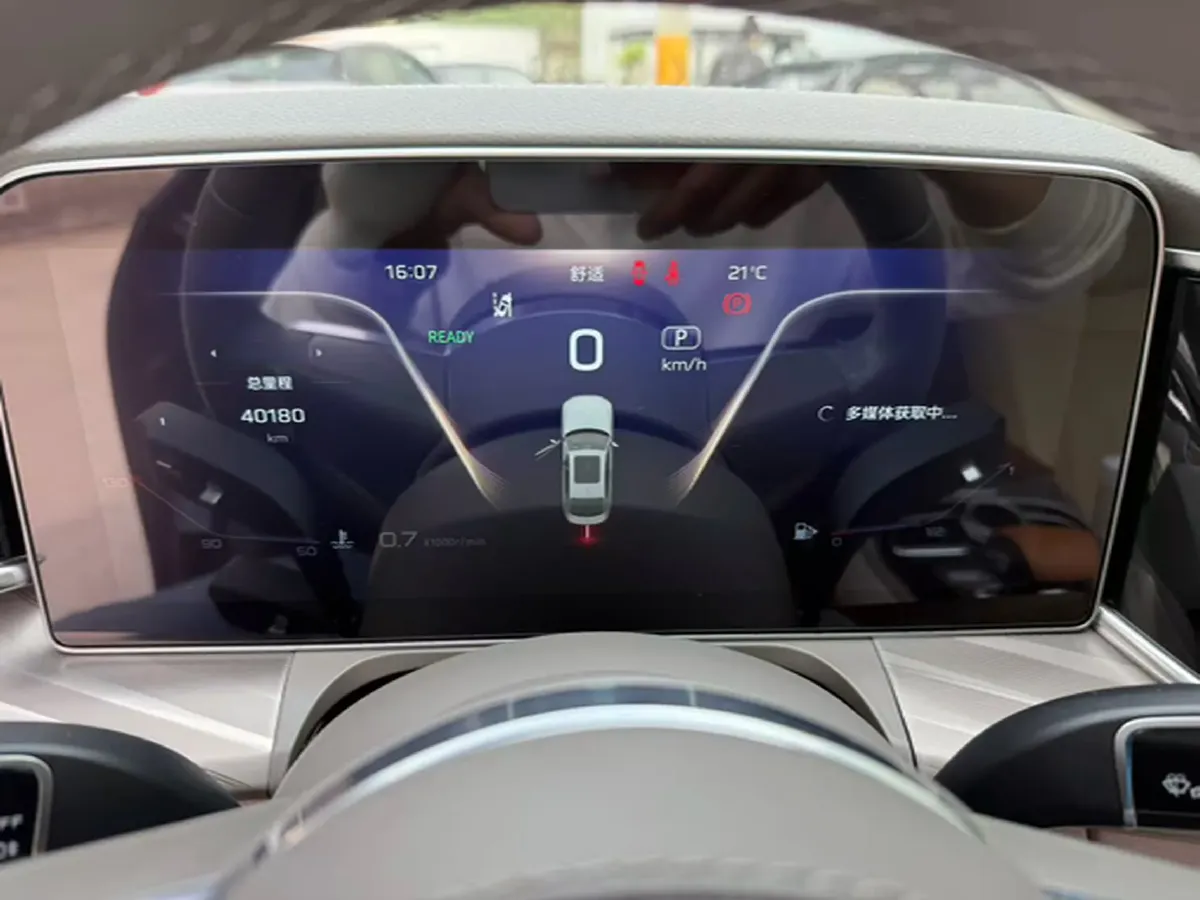 2022 HongQi H9 2.0T 252HP L4 7DCT,autocango,china used car exporter,china ev exporter,chinese used car exporter,chinese used ev exporter