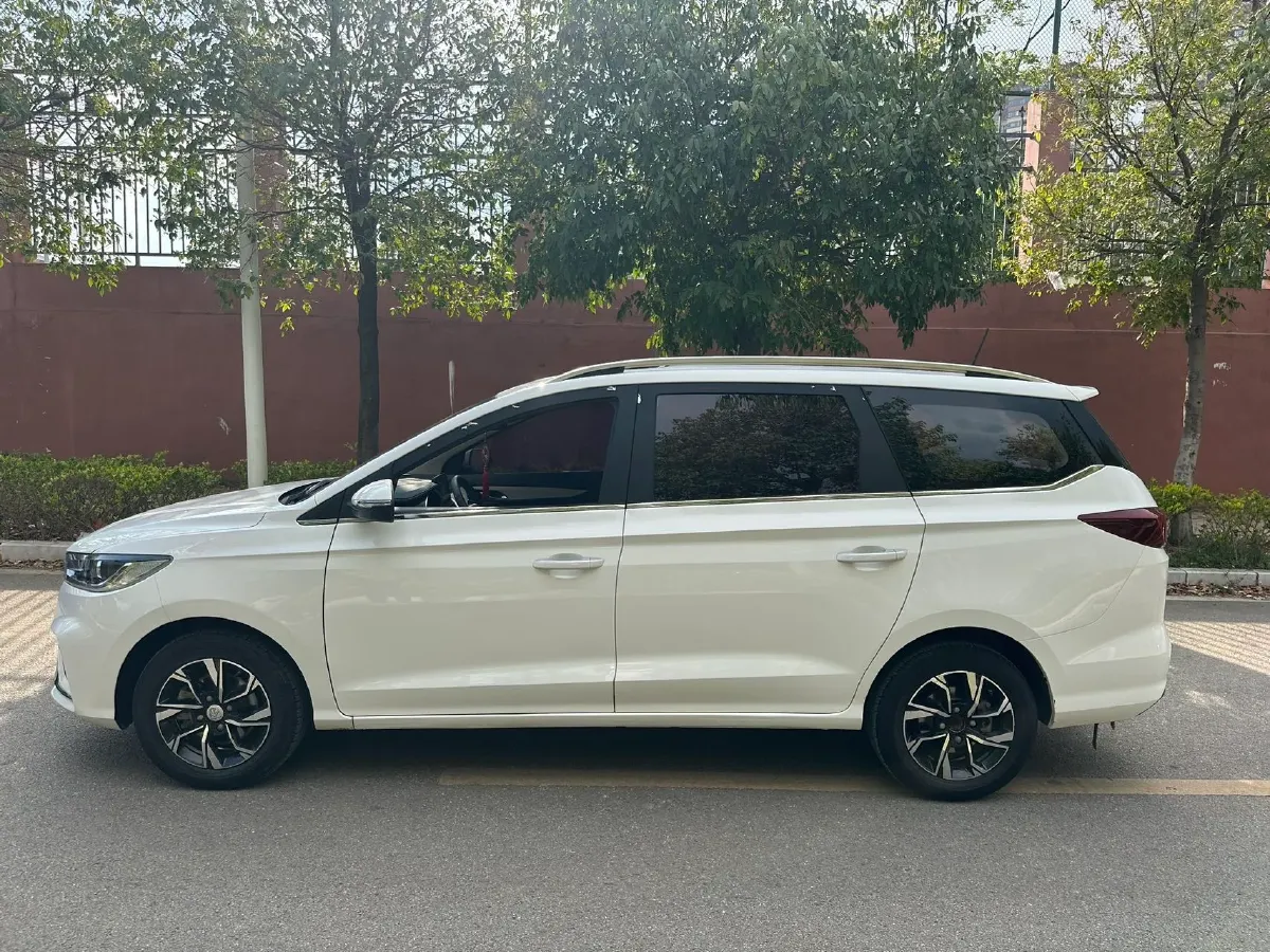 2018 BaoJun 360 1.5L 112HP L4 6MT,autocango,china used car exporter,china ev exporter,chinese used car exporter,chinese used ev exporter