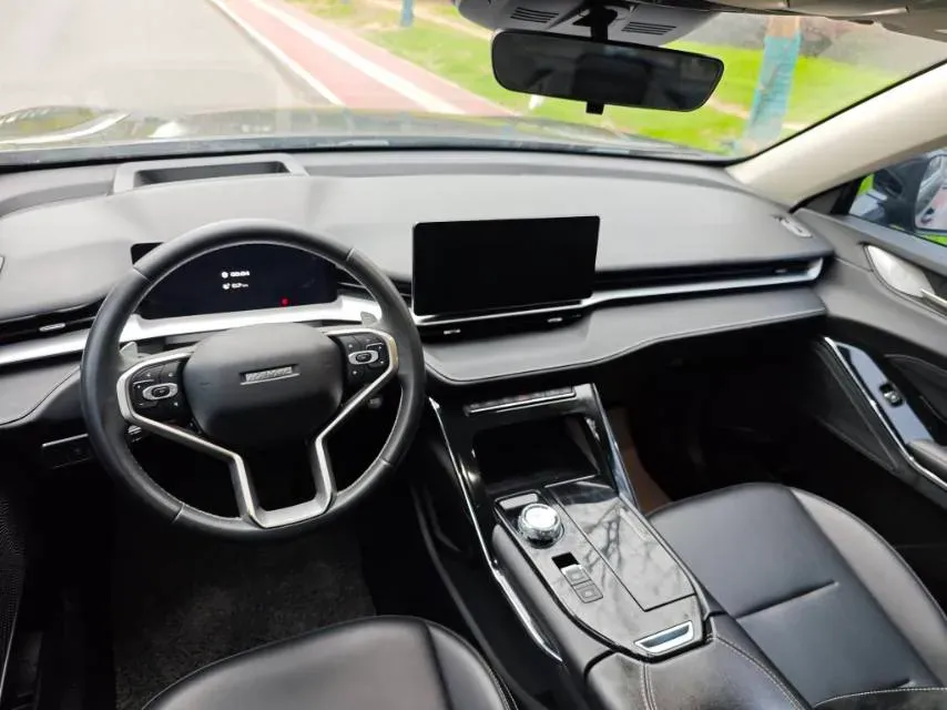 2021 Haval H6 2.0T 211HP L4 7DCT,autocango,china used car exporter,china ev exporter,chinese used car exporter,chinese used ev exporter