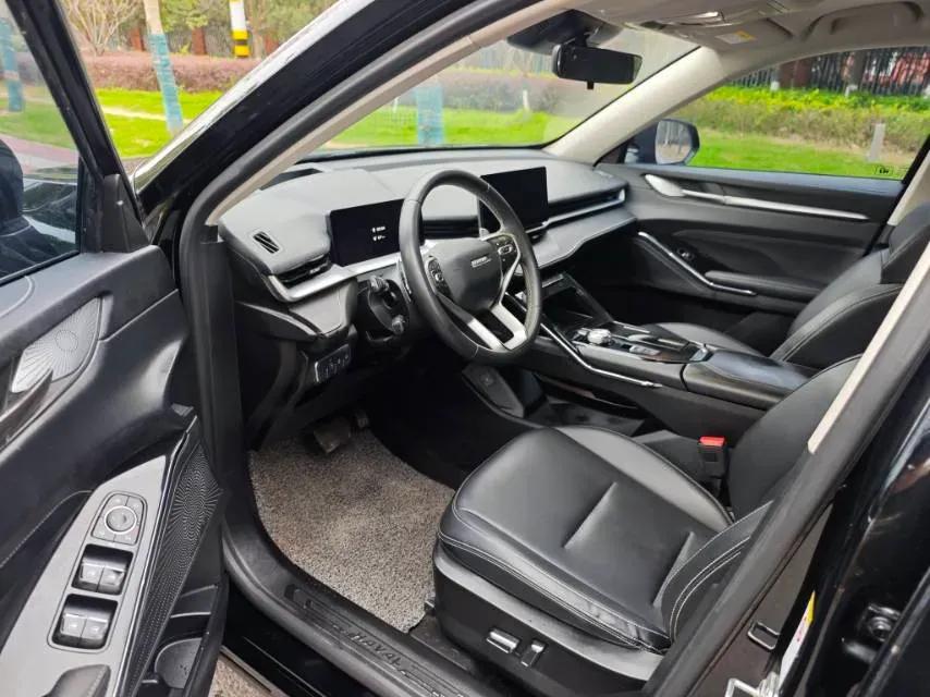 2021 Haval H6 2.0T 211HP L4 7DCT,autocango,china used car exporter,china ev exporter,chinese used car exporter,chinese used ev exporter