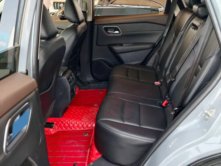 2021 Nissan X-Trail 1.5T 204HP L3 CVT,autocango,china used car exporter,china ev exporter,chinese used car exporter,chinese used ev exporter