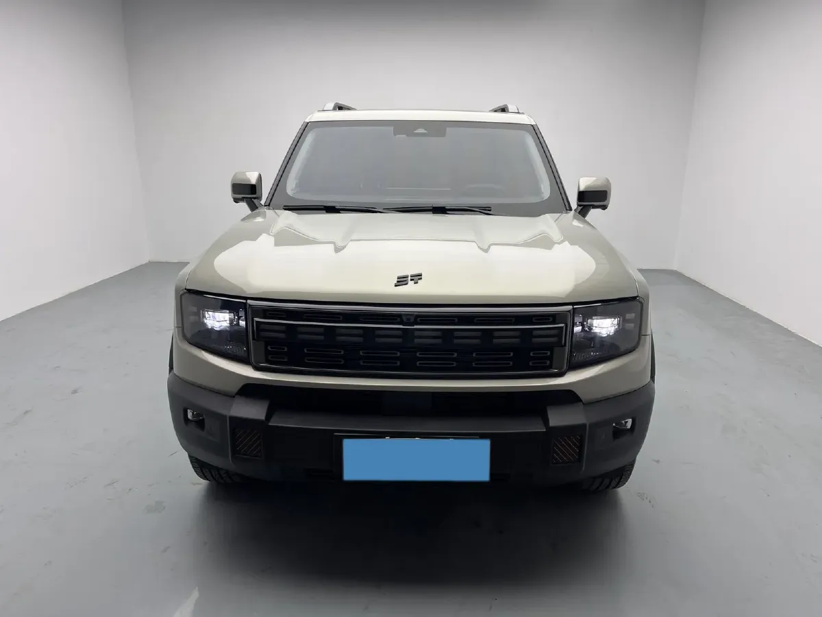 2025 MAXUS XinTu V70 2.0T 150HP L4 9AT,autocango,china used car exporter,china ev exporter,chinese used car exporter,chinese used ev exporter