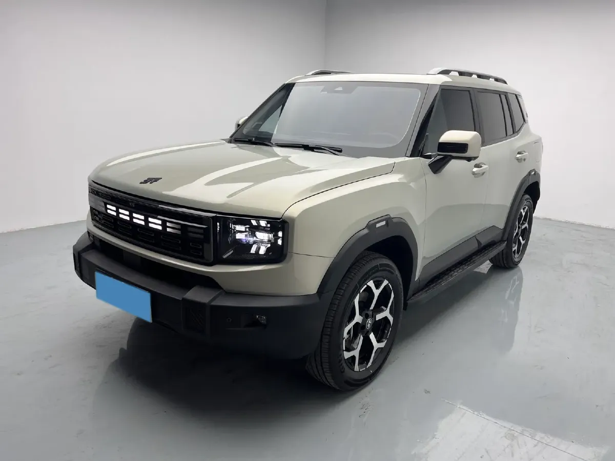 2025 MAXUS XinTu V70 2.0T 150HP L4 9AT,autocango,china used car exporter,china ev exporter,chinese used car exporter,chinese used ev exporter