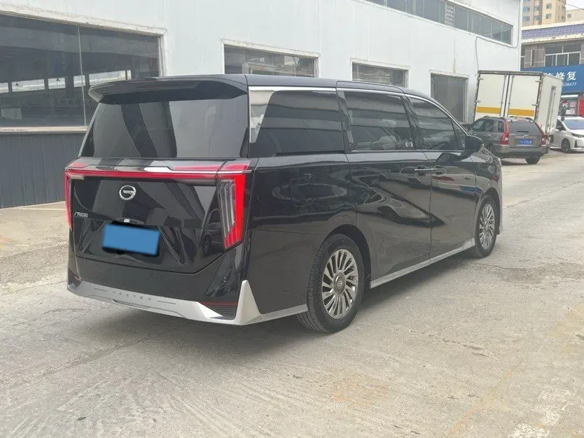 2023 GAC Trumpchi M8 2.0T 252HP L4 8AT,autocango,china used car exporter,china ev exporter,chinese used car exporter,chinese used ev exporter