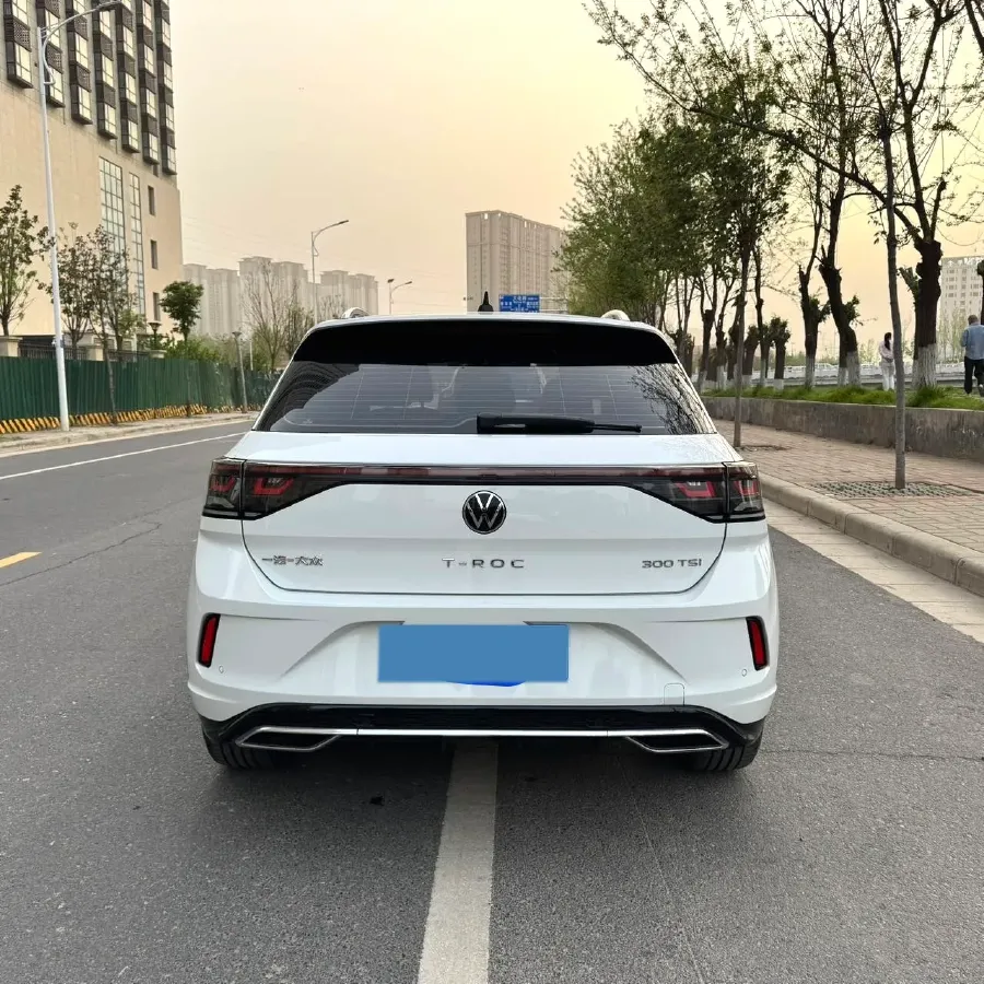 2023 Volkswagen T-Roc 1.5T 160HP L4 7DCT,autocango,china used car exporter,china ev exporter,chinese used car exporter,chinese used ev exporter