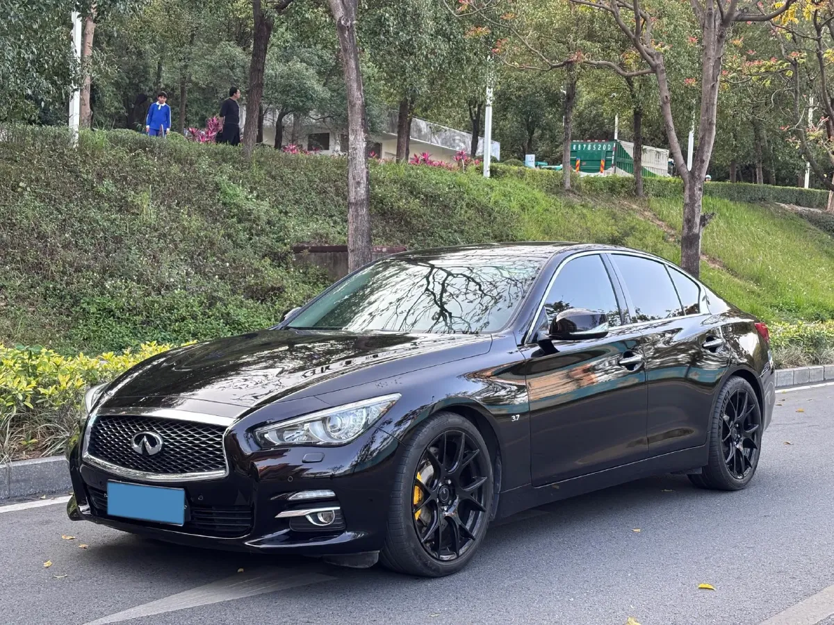 2014 Infiniti Q50 3.7L 351HP V6 7AT,autocango,china used car exporter,china ev exporter,chinese used car exporter,chinese used ev exporter