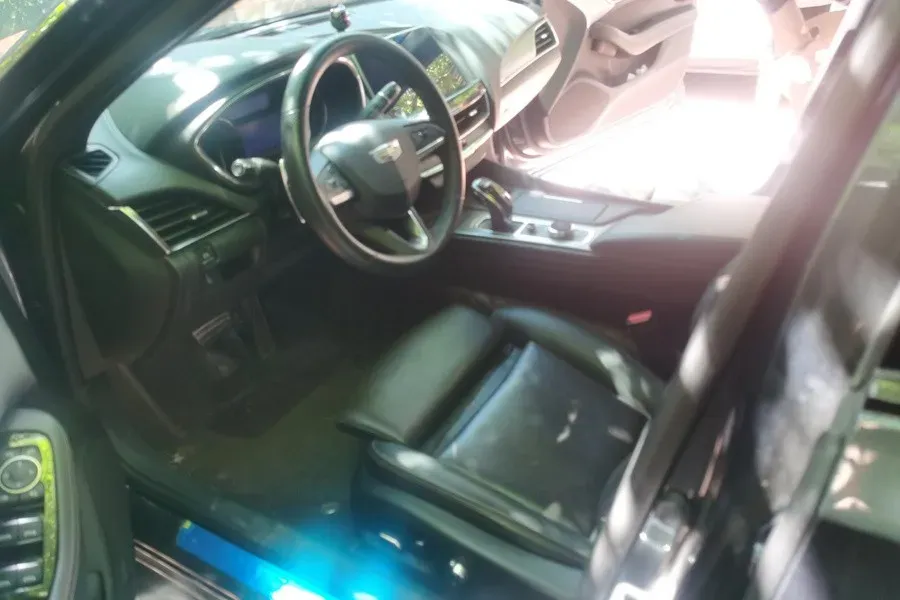 2021 Cadillac CT5 2.0T 237HP L4 10AT,autocango,china used car exporter,china ev exporter,chinese used car exporter,chinese used ev exporter