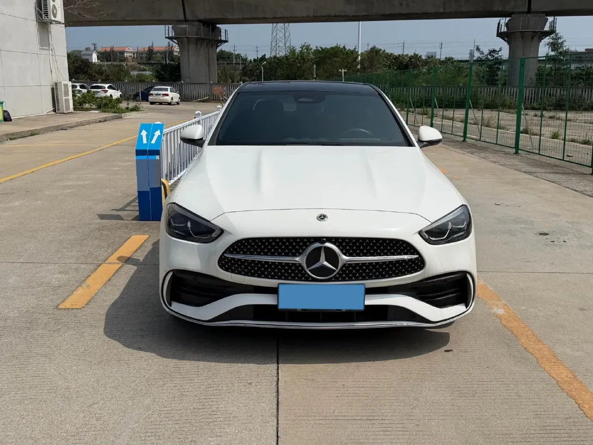 2022 Mercedes-Benz C Class 1.5T 204HP L4 9AT,autocango,china used car exporter,china ev exporter,chinese used car exporter,chinese used ev exporter