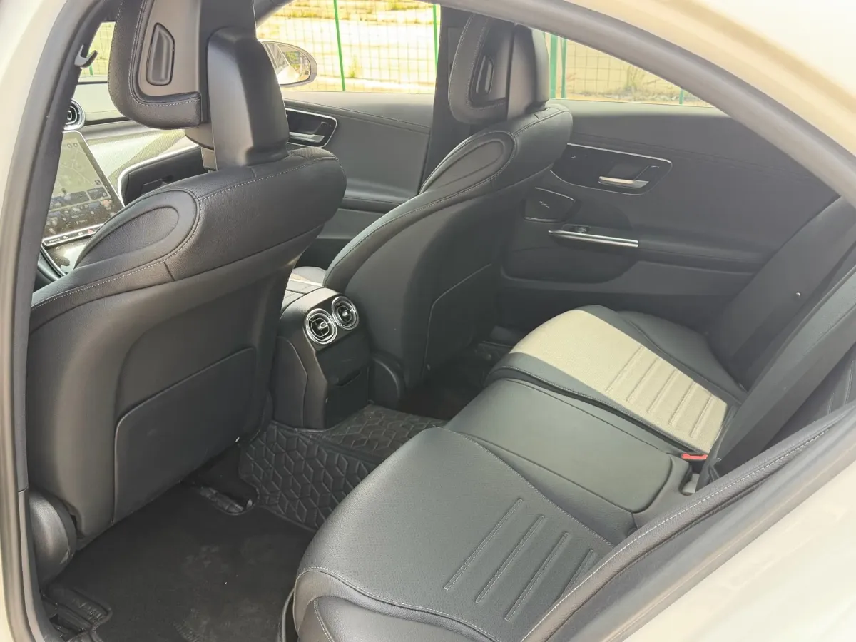 2022 Mercedes-Benz C Class 1.5T 204HP L4 9AT,autocango,china used car exporter,china ev exporter,chinese used car exporter,chinese used ev exporter