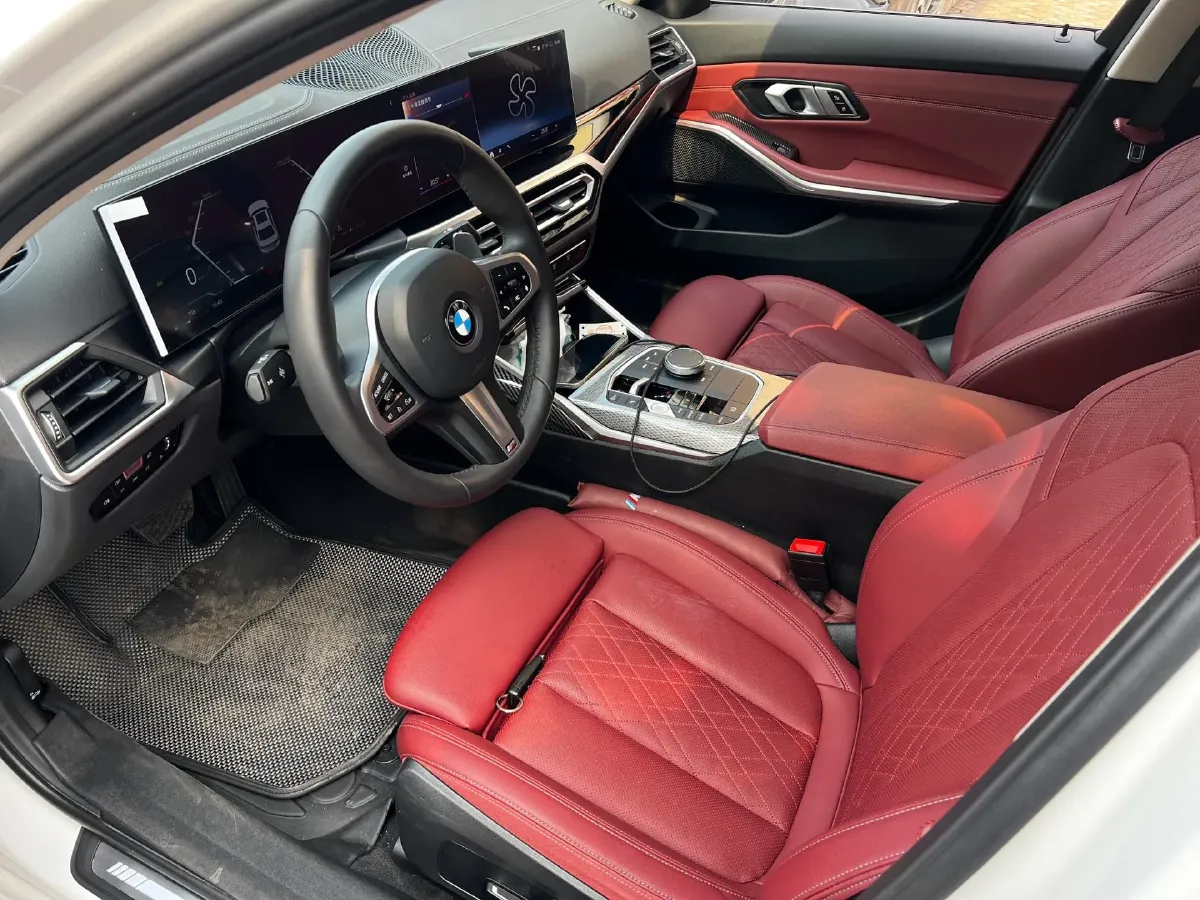 2024 BMW 3 Series 2.0T 156HP L4 8AT,autocango,china used car exporter,china ev exporter,chinese used car exporter,chinese used ev exporter