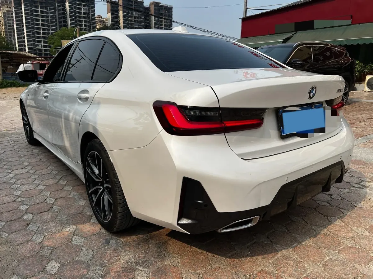 2024 BMW 3 Series 2.0T 156HP L4 8AT,autocango,china used car exporter,china ev exporter,chinese used car exporter,chinese used ev exporter
